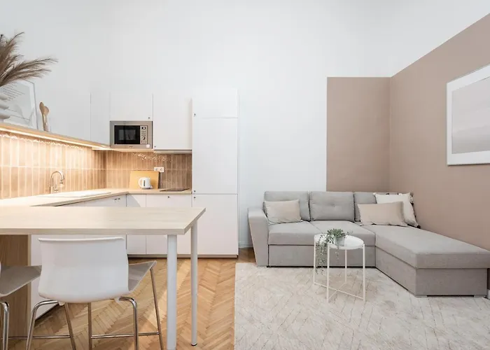 K10 - Kazinczy Street Heritage Suite - Best Location By Bqa